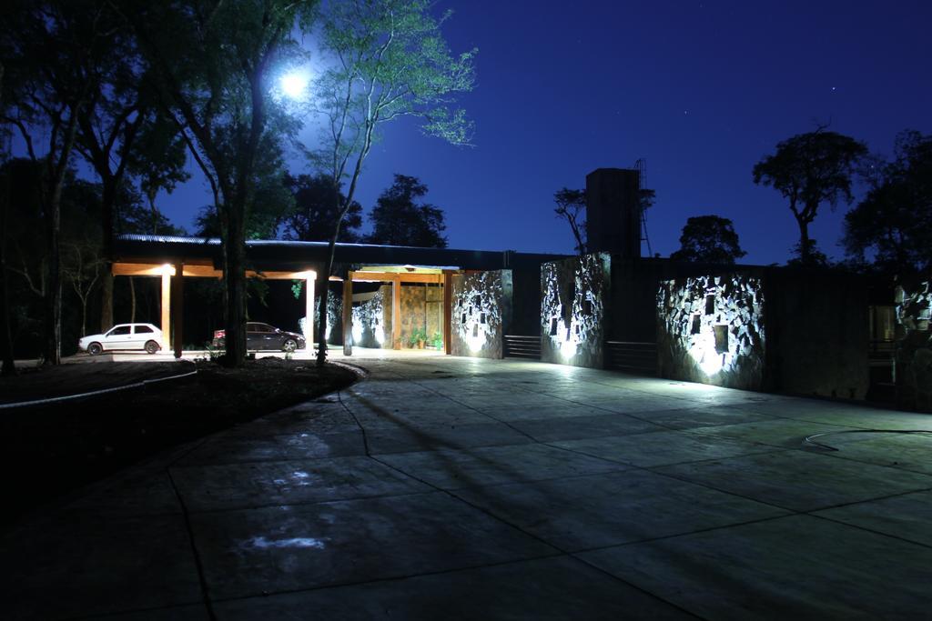 Rainforest Hotel & Cabanas Puerto Iguazú Extérieur photo